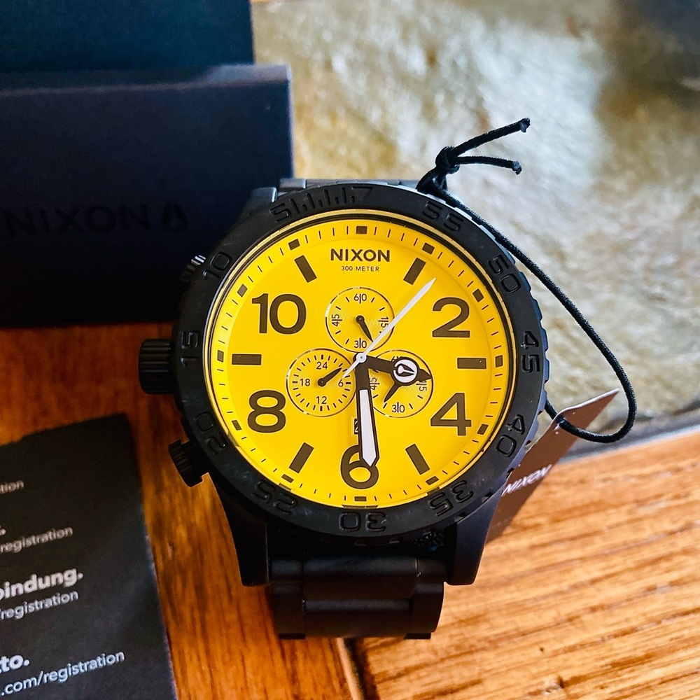 Nixon Matte Black/Yellow Face 51-30 Mens Watch - NWT